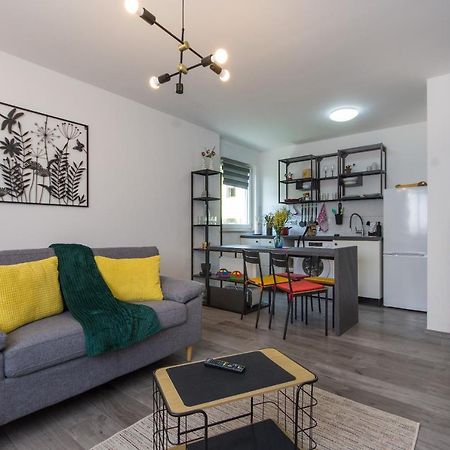 Apartment Retiro Pula Exteriér fotografie